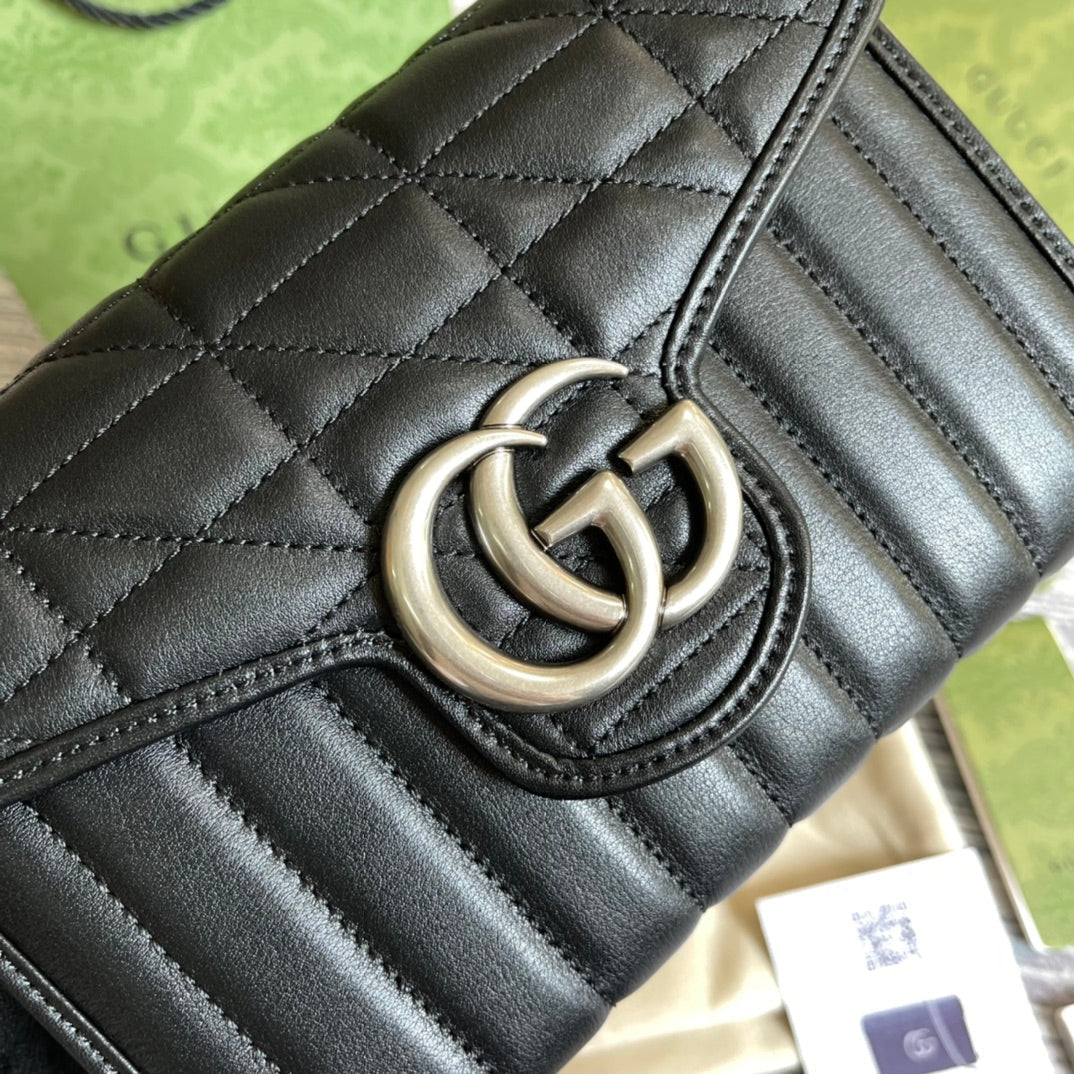 GUCCI MARMONT MINI 20 SHOULDER BAG IN BLACK CALFSKIN