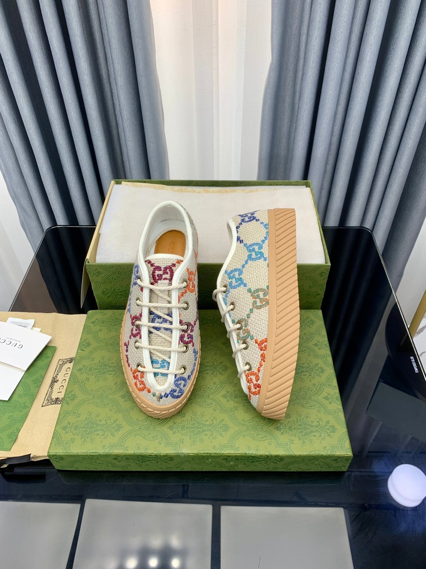 GUCCI UNIQUE SNEAKER THICK-SOLE BEIGE CANVAS WITH PATTERN