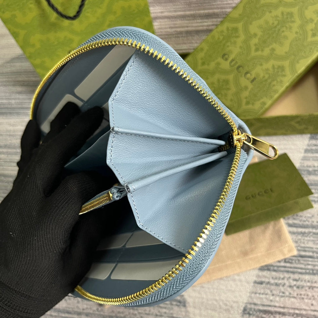 GUCCI BLONDIE 21 FULL ZIP WALLET IN BLUE PASTEL CALFSKIN