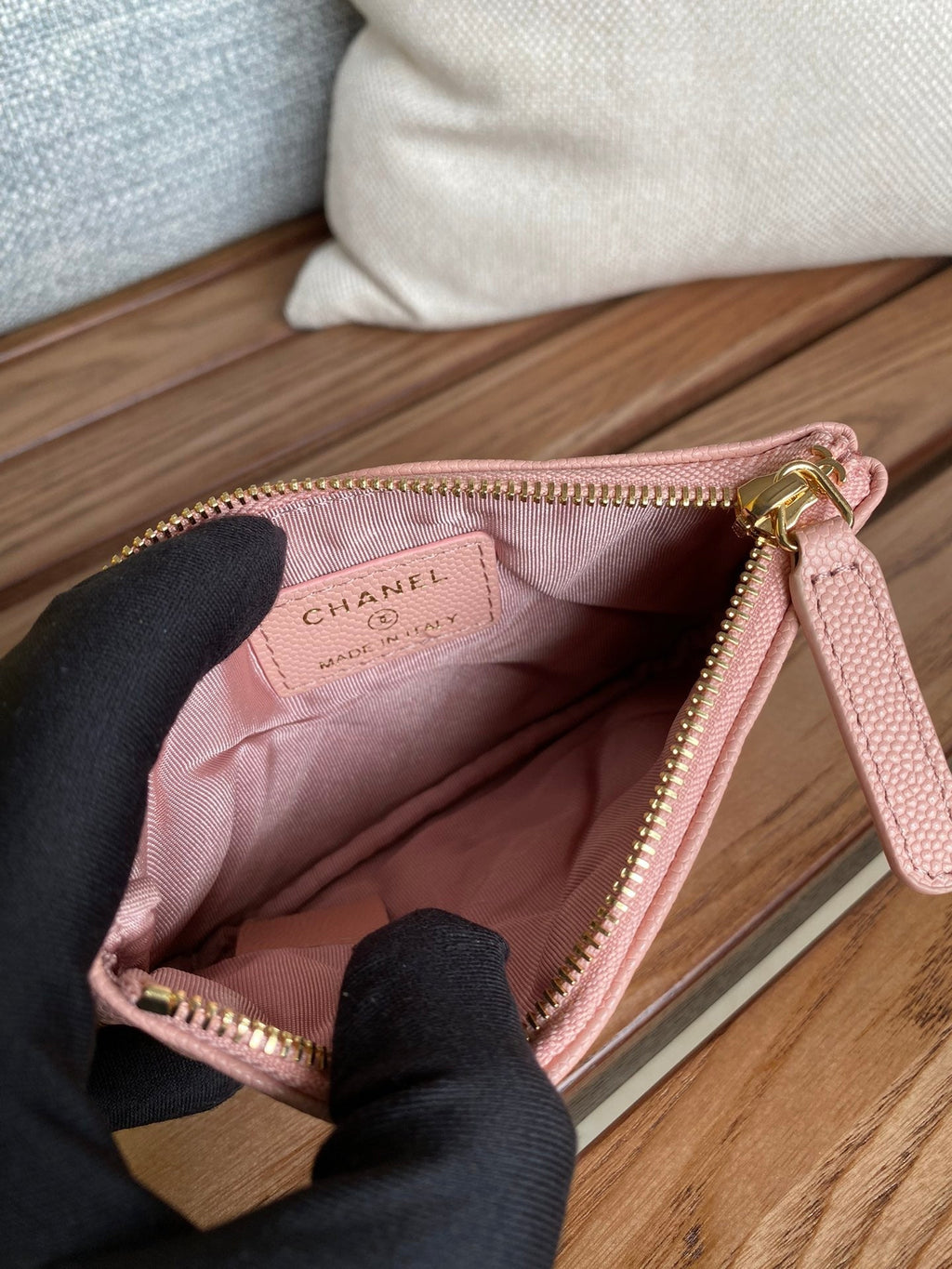 CHANEL CLASSIC SMALL 15 ZIPPED POUCH IN LIGHT PINK GRAINED CALFSKIN