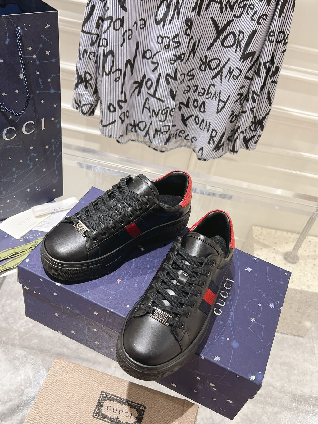 GUCCI ACE 30 SUPREME TRAINER BLACK CALFSKIN