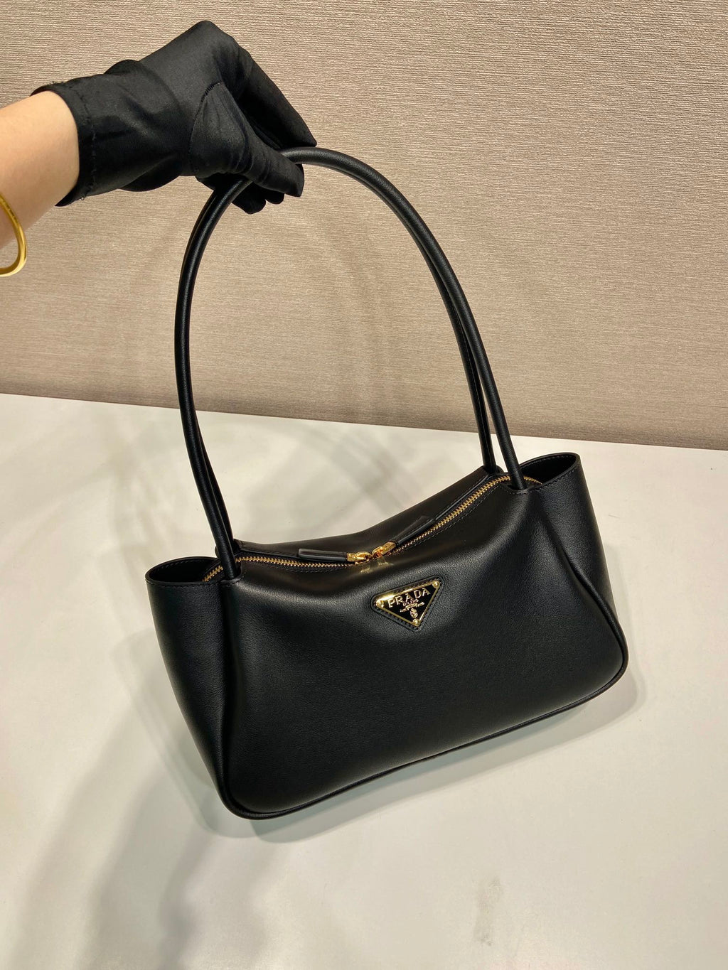 PRADA 28 LARGE BLACK CALFSKIN HANDBAG