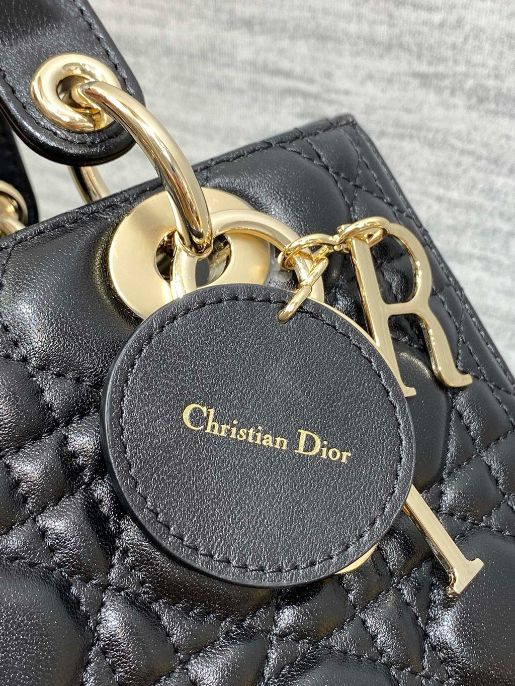 DIOR MEDIUM LADY BAG 24 IN BLACK CALFSKIN GOLD HARDWARE