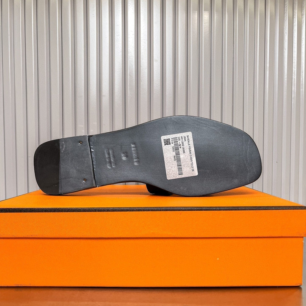 HERMES 0RAN SANDAL IN DARK BLUE CALFSKIN
