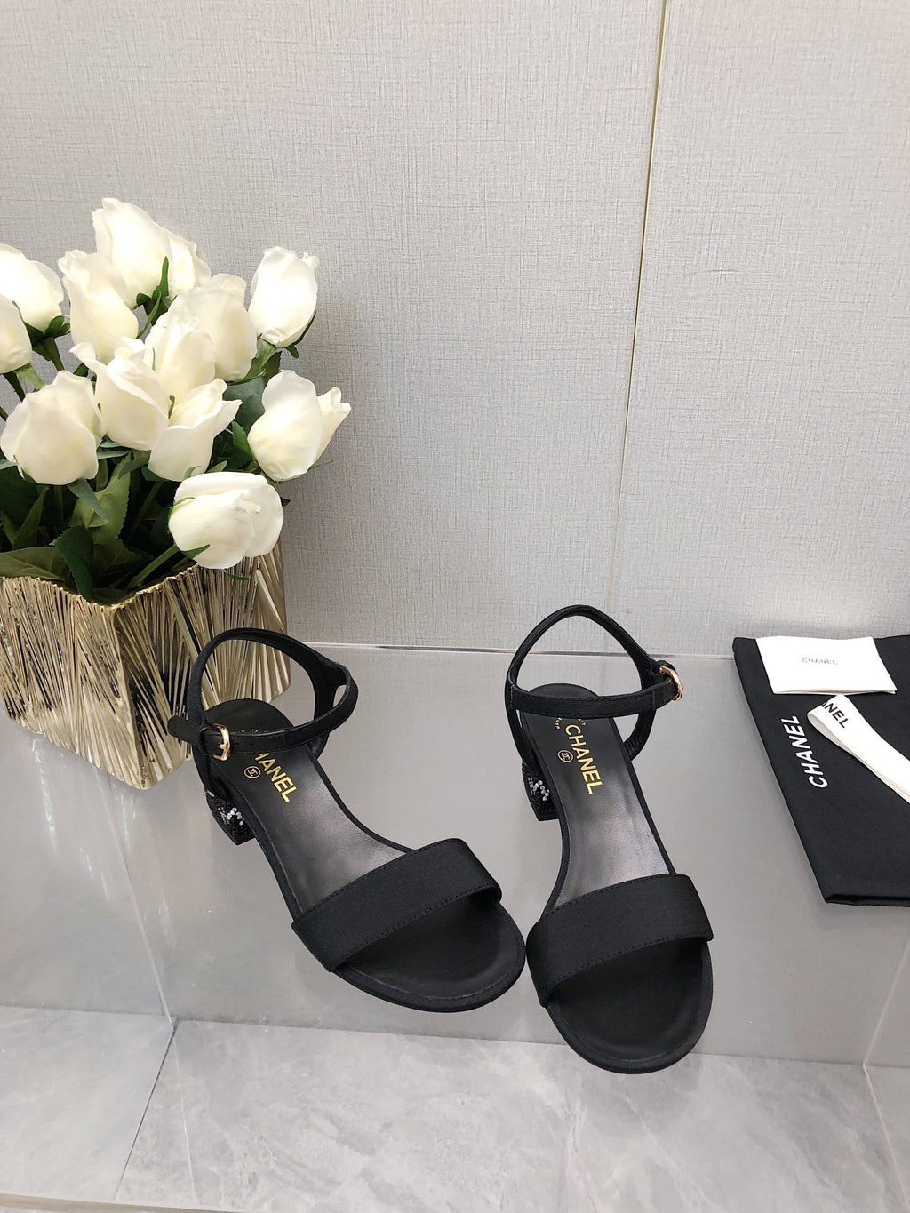 CHANEL BLOCK HEEL WITH CRYSTAL 5 CM SANDAL IN BLACK FABRIC