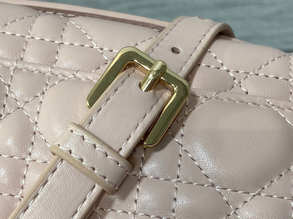 DIOR MINI BAG 24 IN LIGHT PINK PATENT CANNAGE CALFSKIN