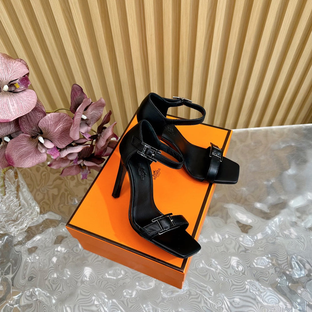 HERMES JULY SANDAL 105 MM IN BLACK CALFSKIN