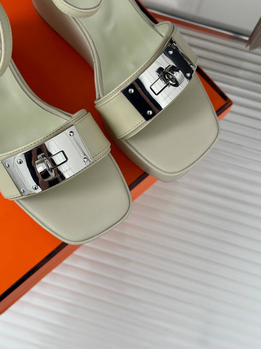 HERMES WEDGES SANDALS WHITE LAMBSKIN