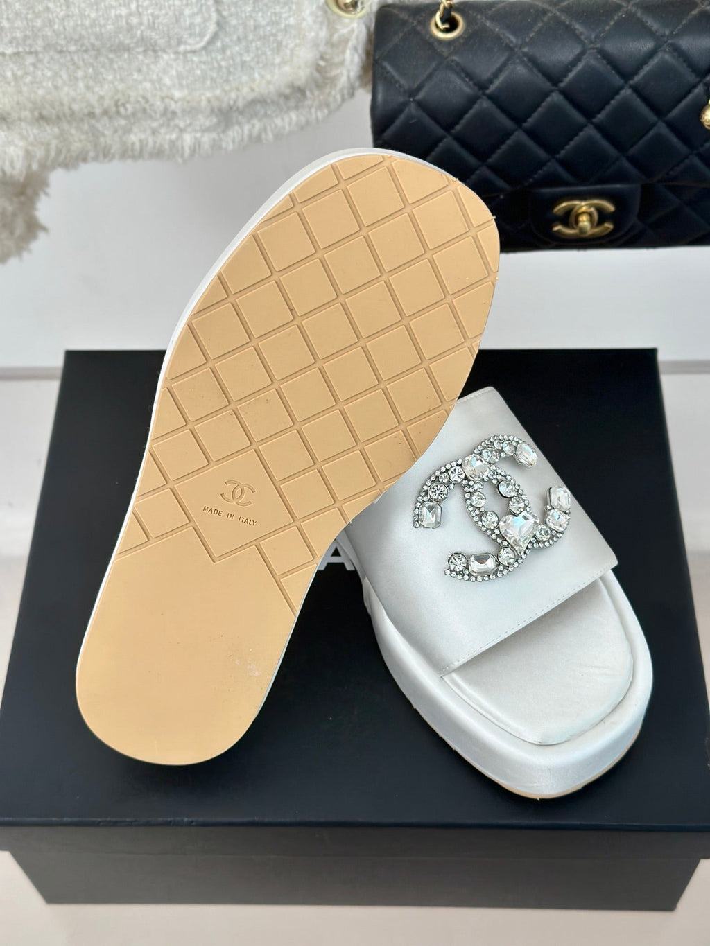 CHANEL SLIPPERS THICK SOLE IN WHITE SATIN